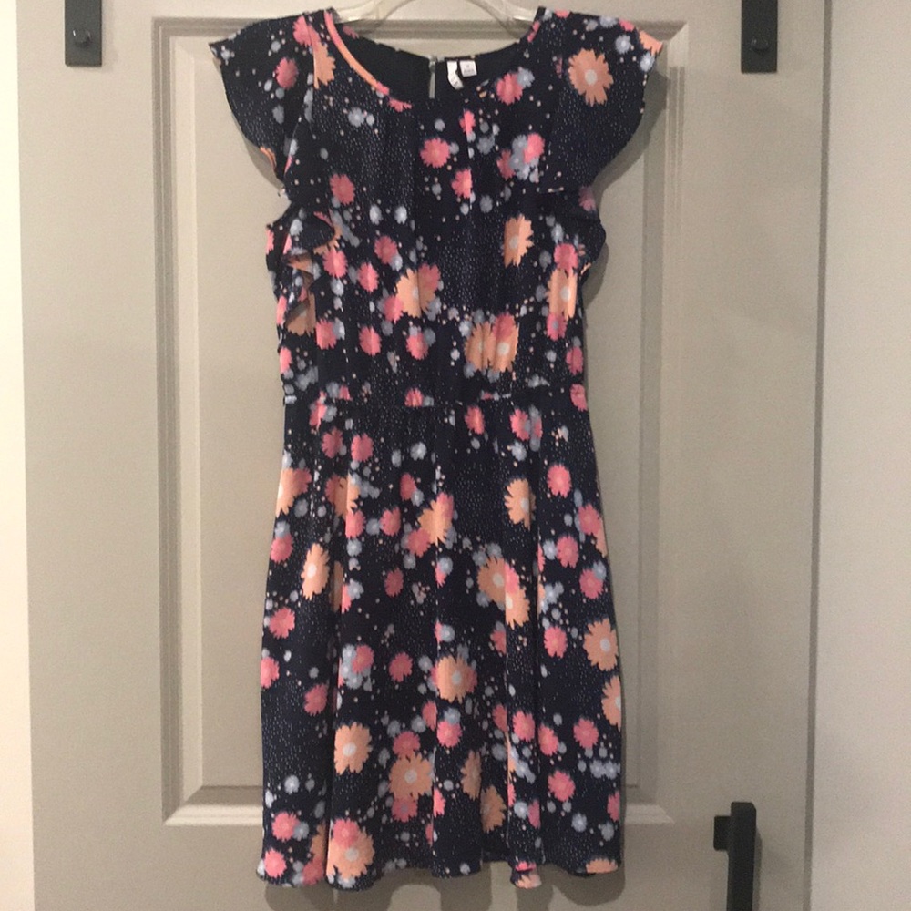 Beautiful floral dress size 10